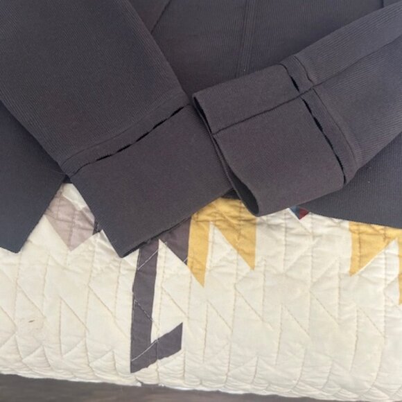 MM Lafleur Knit Cardigan Blazer Sant Ambroeus Jardigan in Charcoal- Small - Picture 3 of 8